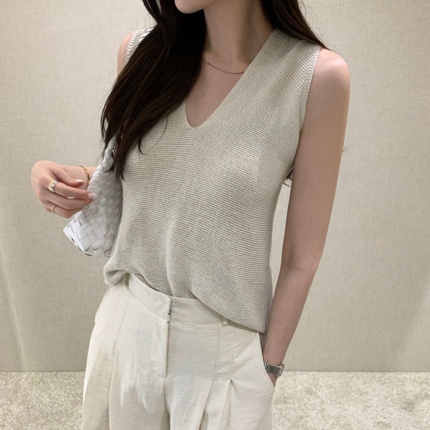 V-neck Cross Back Sleeveless Top