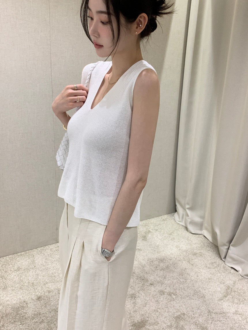 V-neck Cross Back Sleeveless Top