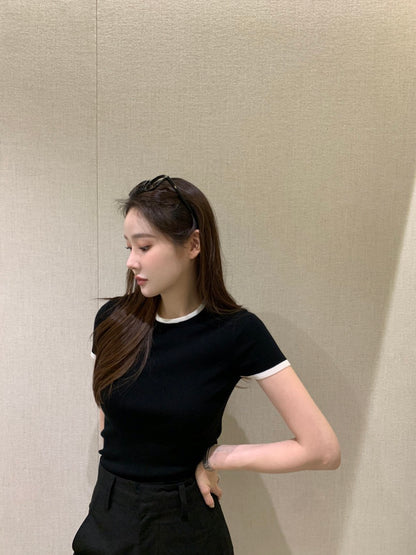 French Color-Block Knitted Top