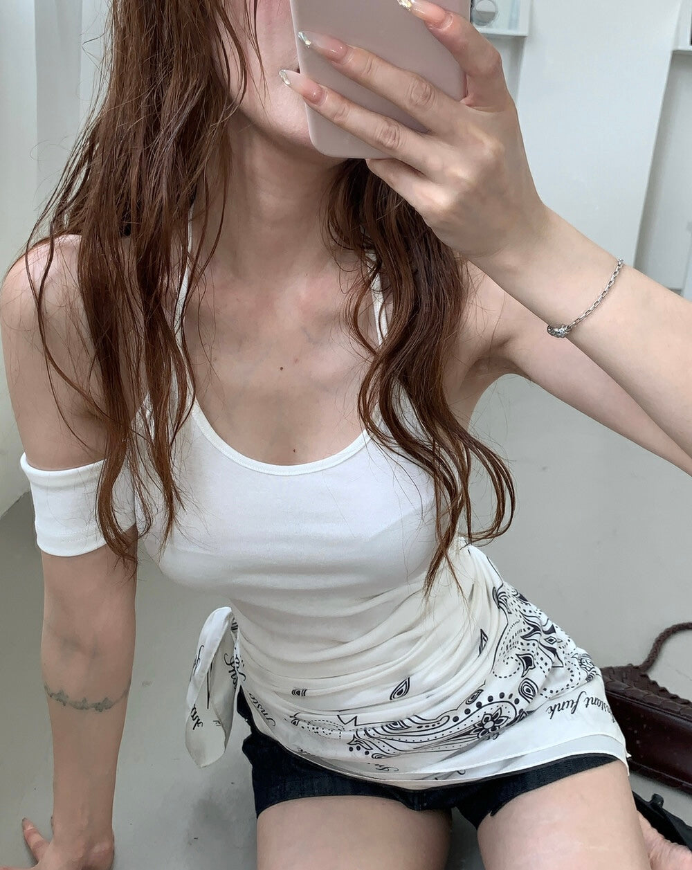 Halter Neck Single Sleeve Strap