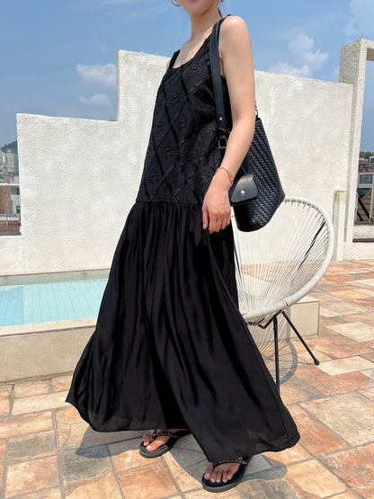 リゾート風パッチワーク刺繍ワンピース