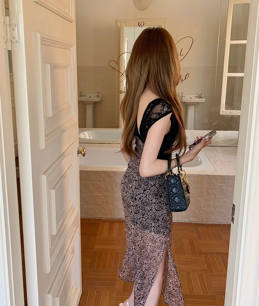 ローズプリントレースVネックワンピース