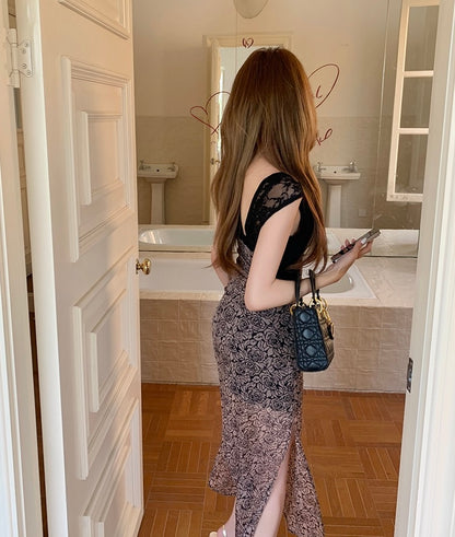 ローズプリントレースVネックワンピース