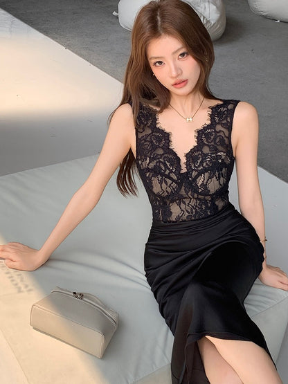 V-neck lace satin slim-fit dress