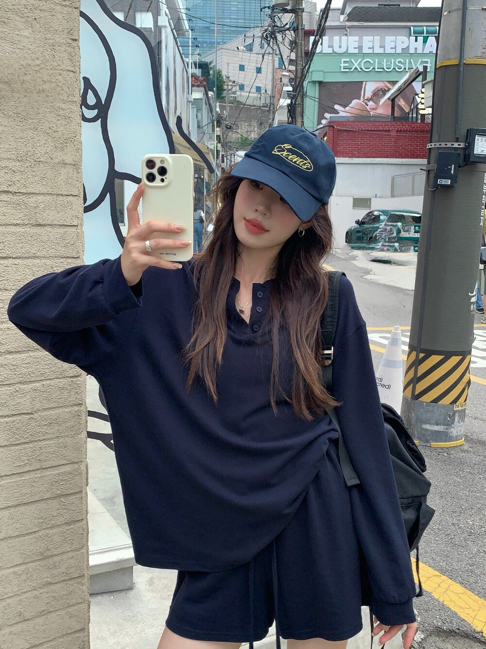 リラックス感のあるトップス+ゆったりカジュアルショートパンツセット