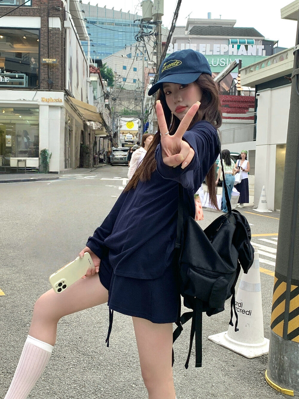 リラックス感のあるトップス+ゆったりカジュアルショートパンツセット