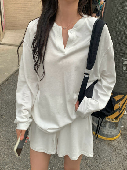 リラックス感のあるトップス+ゆったりカジュアルショートパンツセット