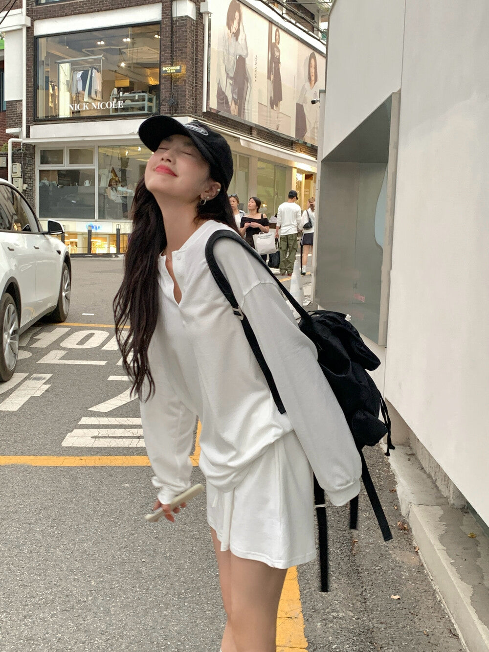 リラックス感のあるトップス+ゆったりカジュアルショートパンツセット