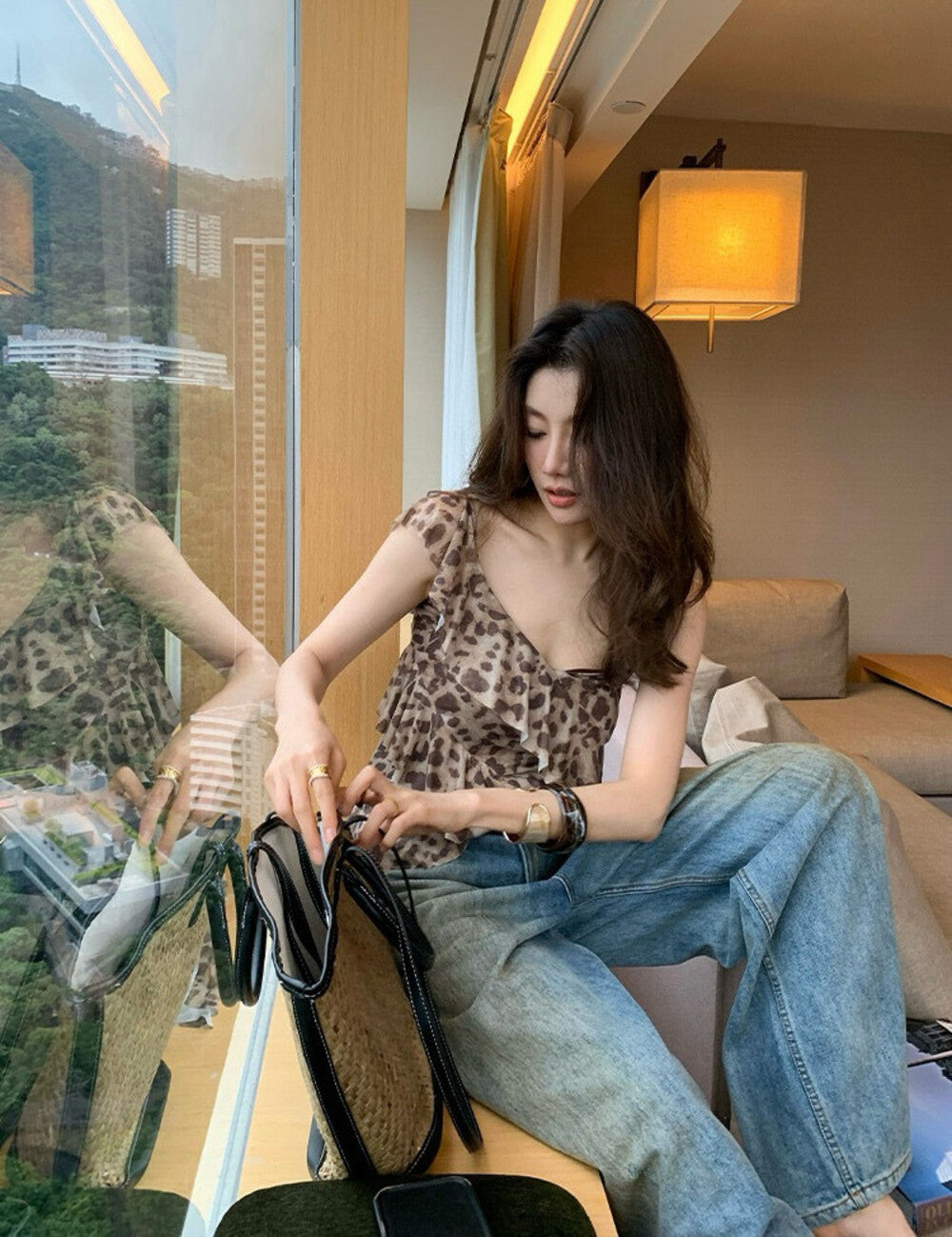 レオパード柄フリルブラウス