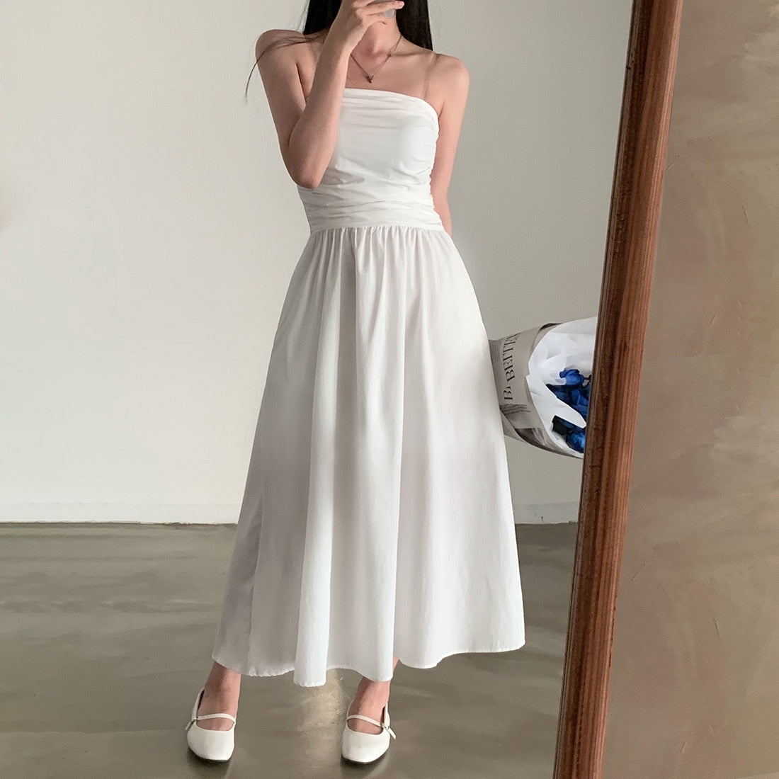 Elegant Strapless Dress