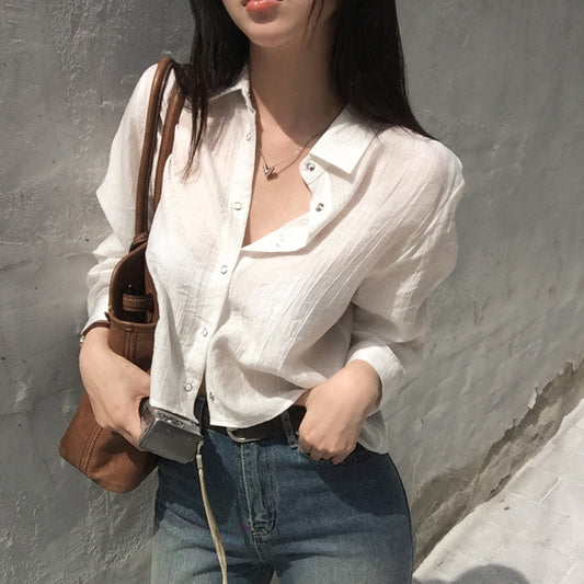 Lightweight Versatile Long-Sleeve Shirt