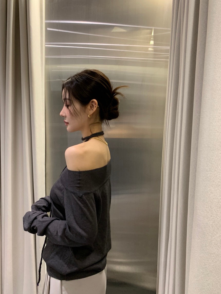 一字領露肩薄款針織Top