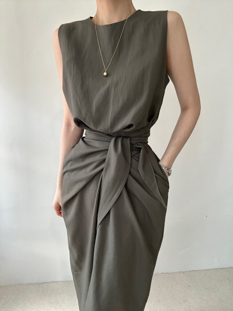 Round Neck Twist Knot Tie Waist Tank Dress