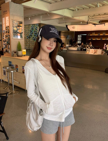 V-neck Hooded Slim-fit Zip Cardigan