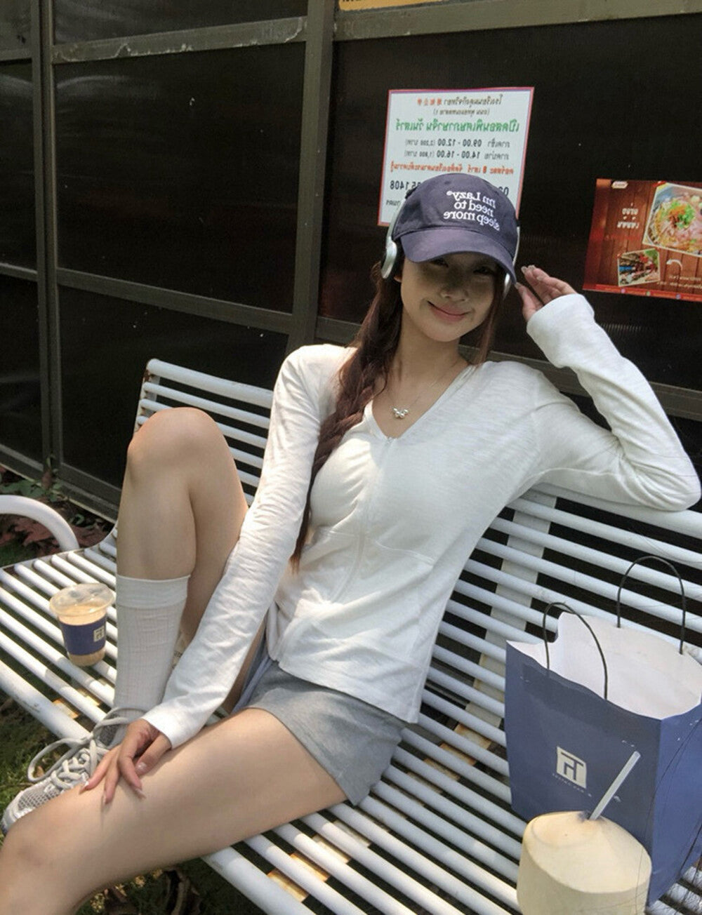 V-neck Hooded Slim-fit Zip Cardigan