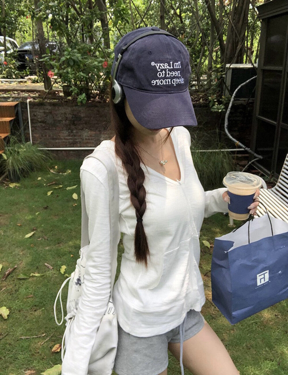 V-neck Hooded Slim-fit Zip Cardigan