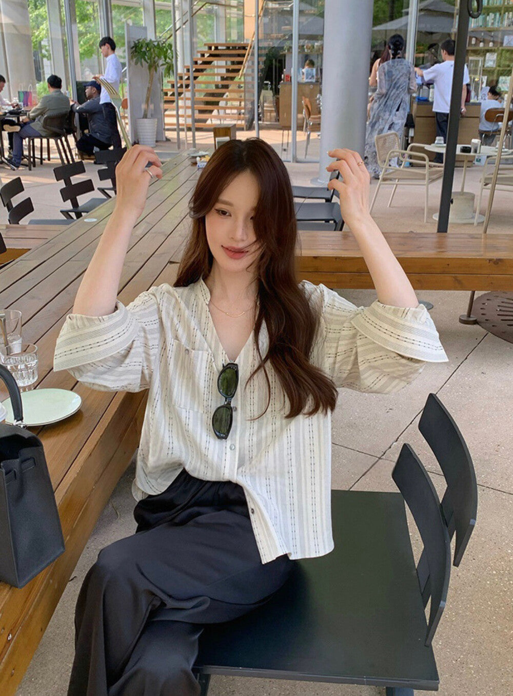 V-neck Loose-fit Elegant Blouse