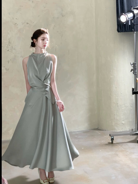 Elegant Halter Neck Draped Sleeveless Top + Skirt Set