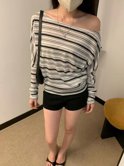 Off-the-shoulder striped slimming long-sleeve T-shirt
