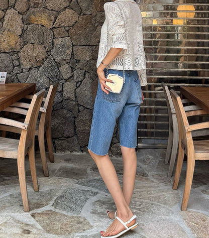 透かし彫りの気質レースブラウス