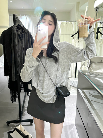 ソフトで柔らかいハーフジップフードパーカー