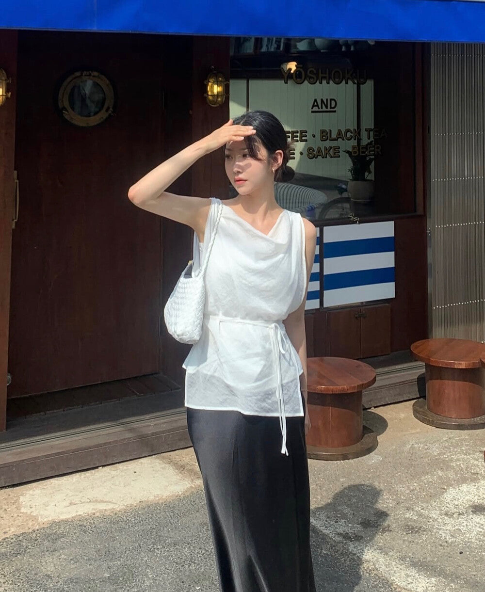 無袖蕩領收腰系帶背心