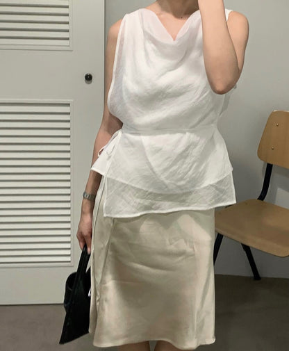 無袖蕩領收腰系帶背心