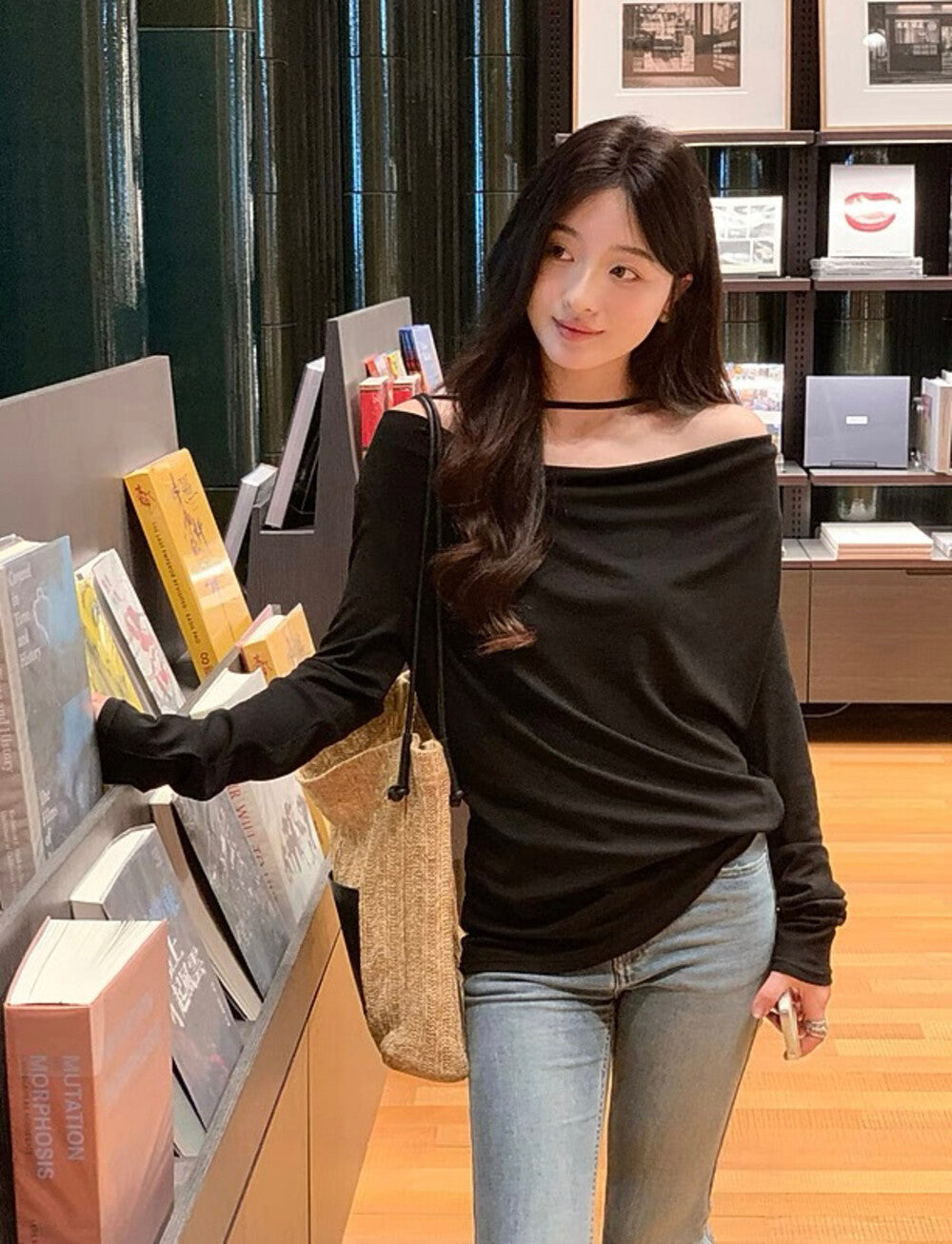 蕩領鬆弛感露肩top