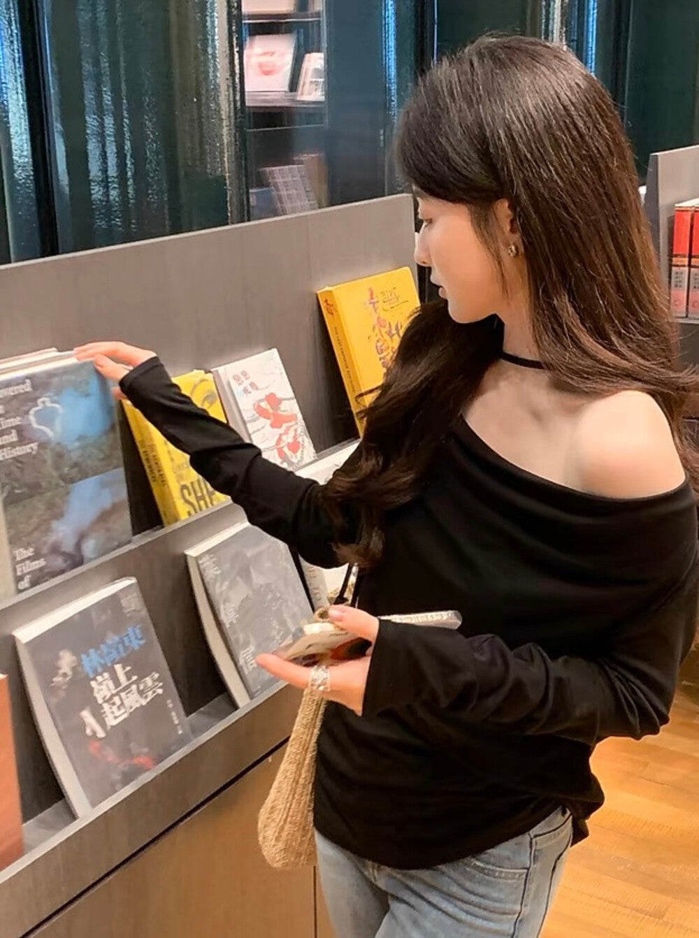 蕩領鬆弛感露肩top