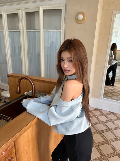 Minimalist Off-Shoulder Sweatshirt