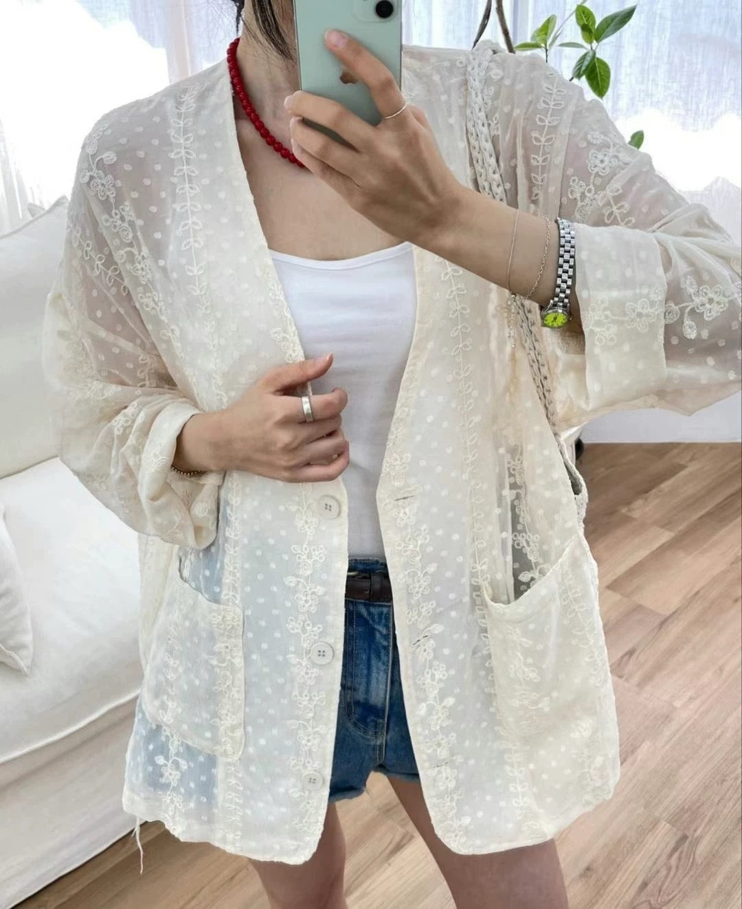 刺繡花朵防曬V領外套