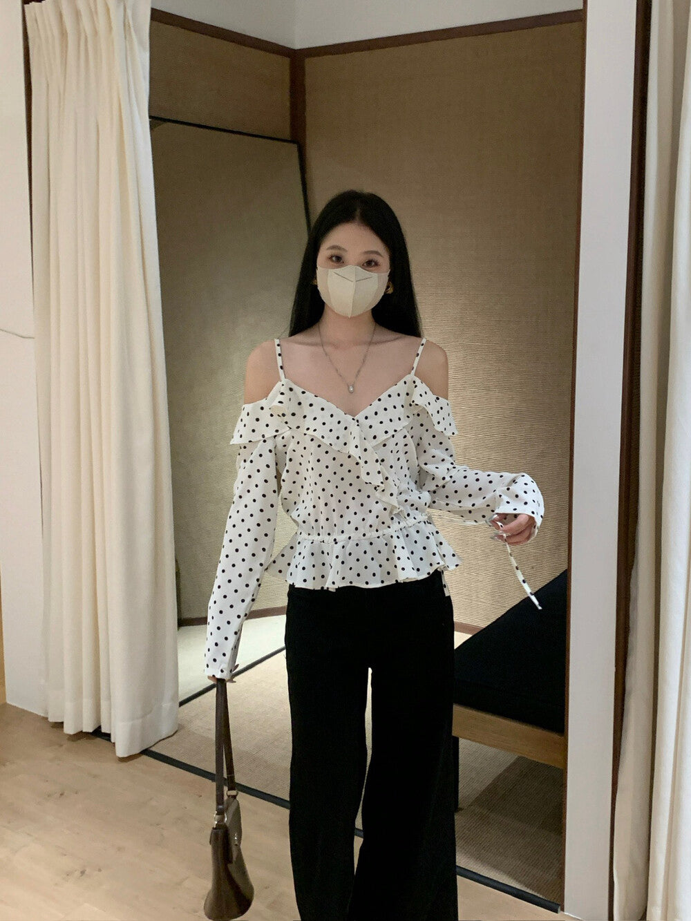 Off-shoulder Polka Dot Chic Blouse