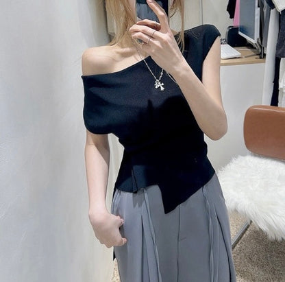 Asymmetrical Neckline Irregular Slit Tie Waist Knit Top