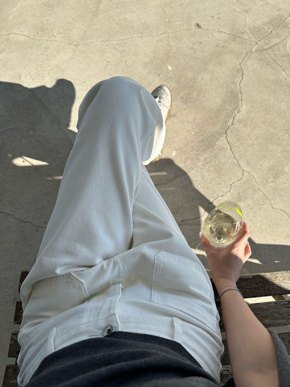 寬鬆直筒闊腿牛仔褲