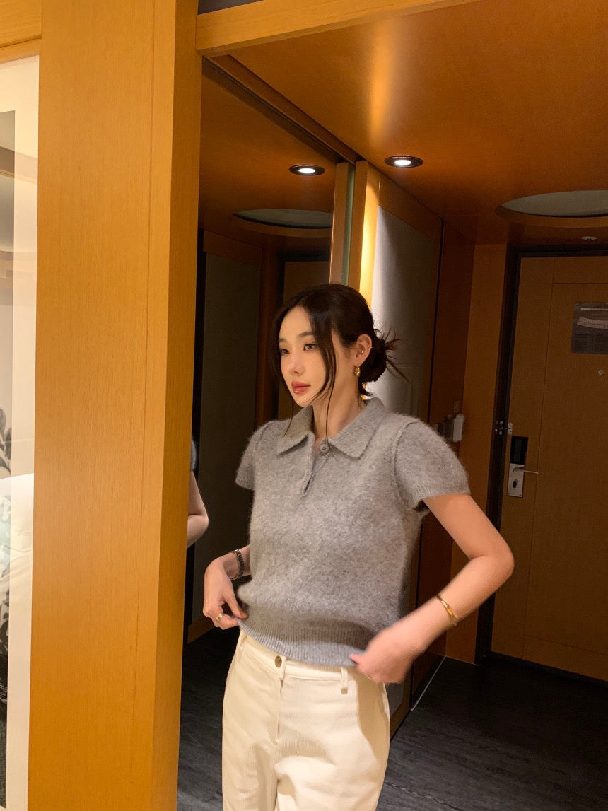 Minimalist Turn-down Collar Knitted Short Sleeve