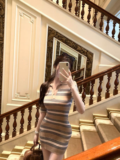 polo領針織條紋包臀裙