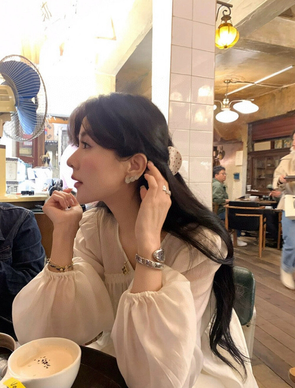 V-neck Loose Ruched Tie Lightweight Blouse