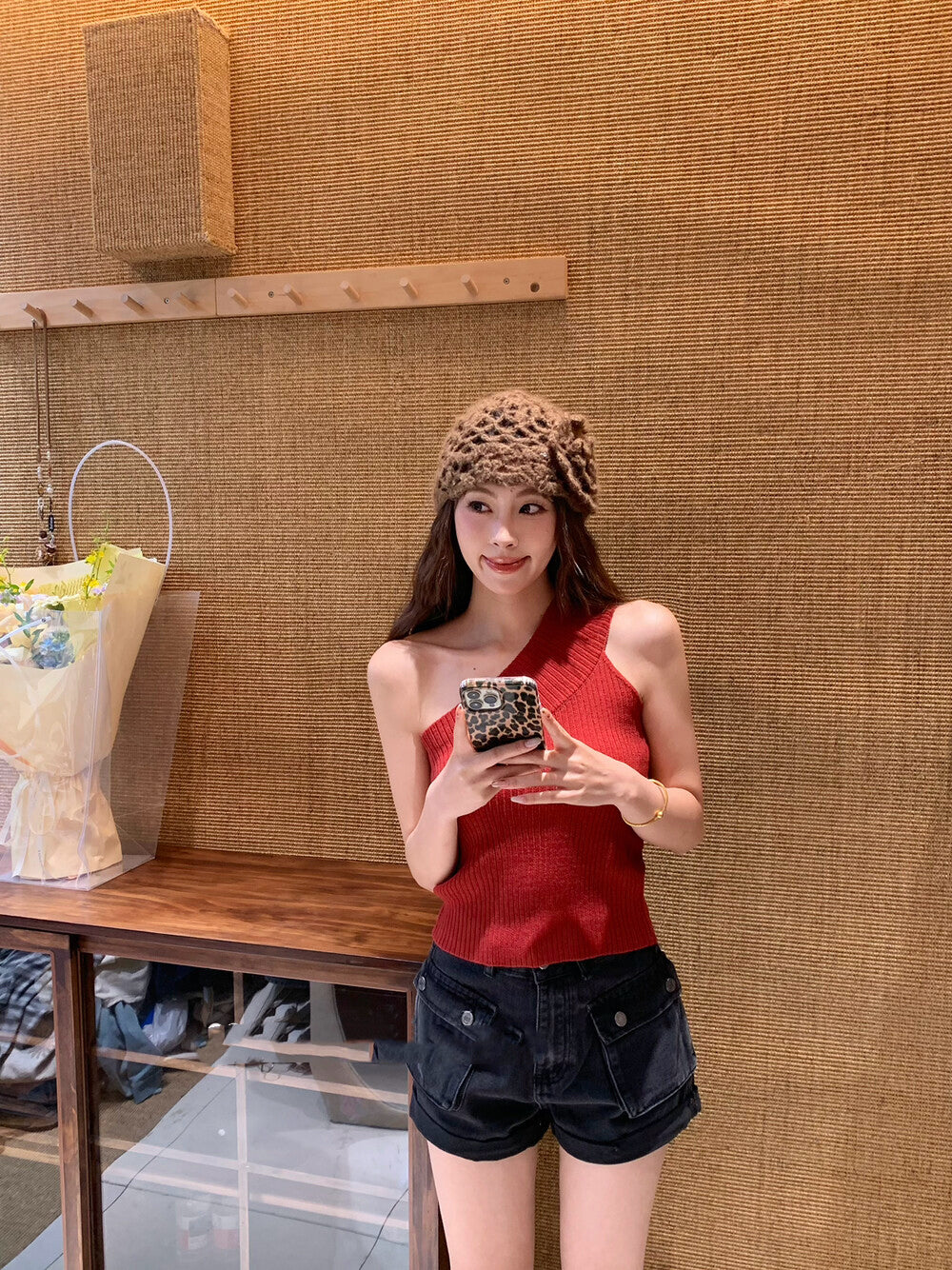 Minimalist Asymmetric Shoulder Knit Vest