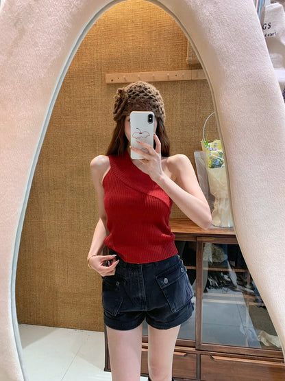 Minimalist Asymmetric Shoulder Knit Vest