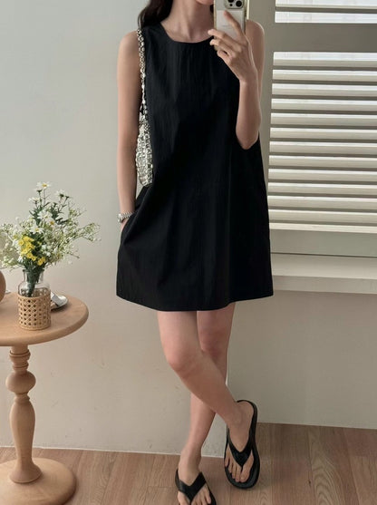Back-tie Sleeveless Dress