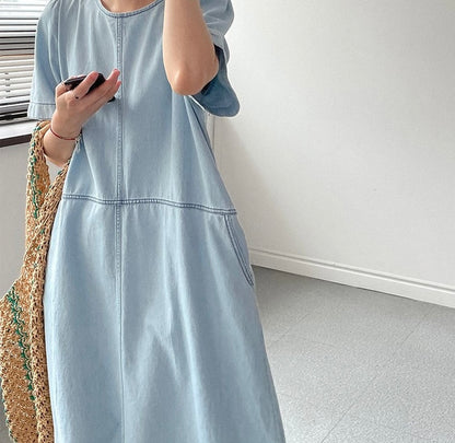 Round Neck Relaxed Fit Denim Dress