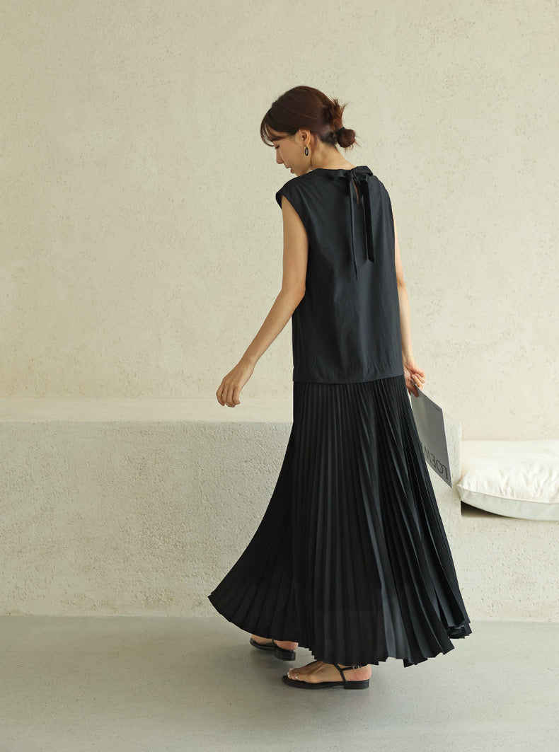 Back-tie Pleated Panel Sleeveless Dress
