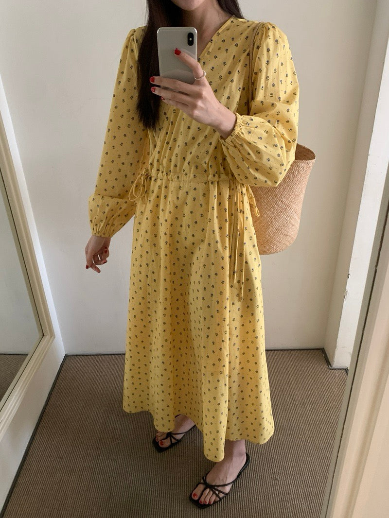 Vネックドローストリングウエスト切り替え花柄ワンピース