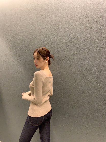 Design-Savvy Off-Shoulder Knit Top