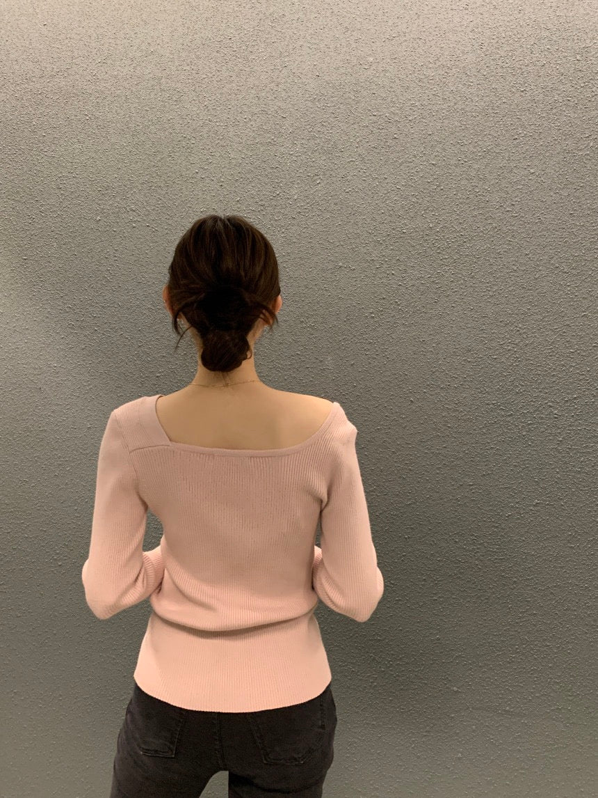 Design-Savvy Off-Shoulder Knit Top