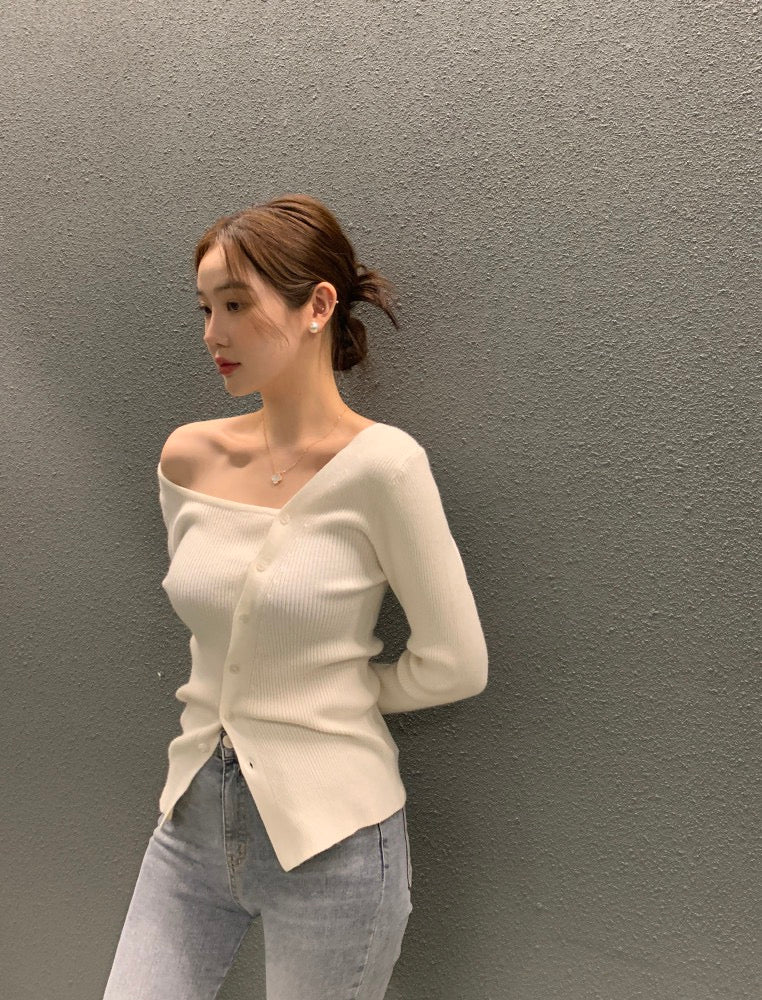 Design-Savvy Off-Shoulder Knit Top