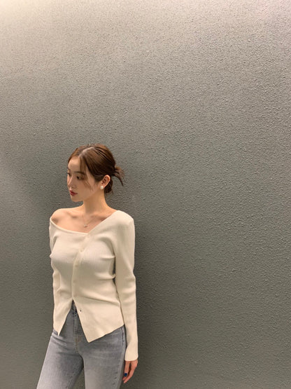 Design-Savvy Off-Shoulder Knit Top