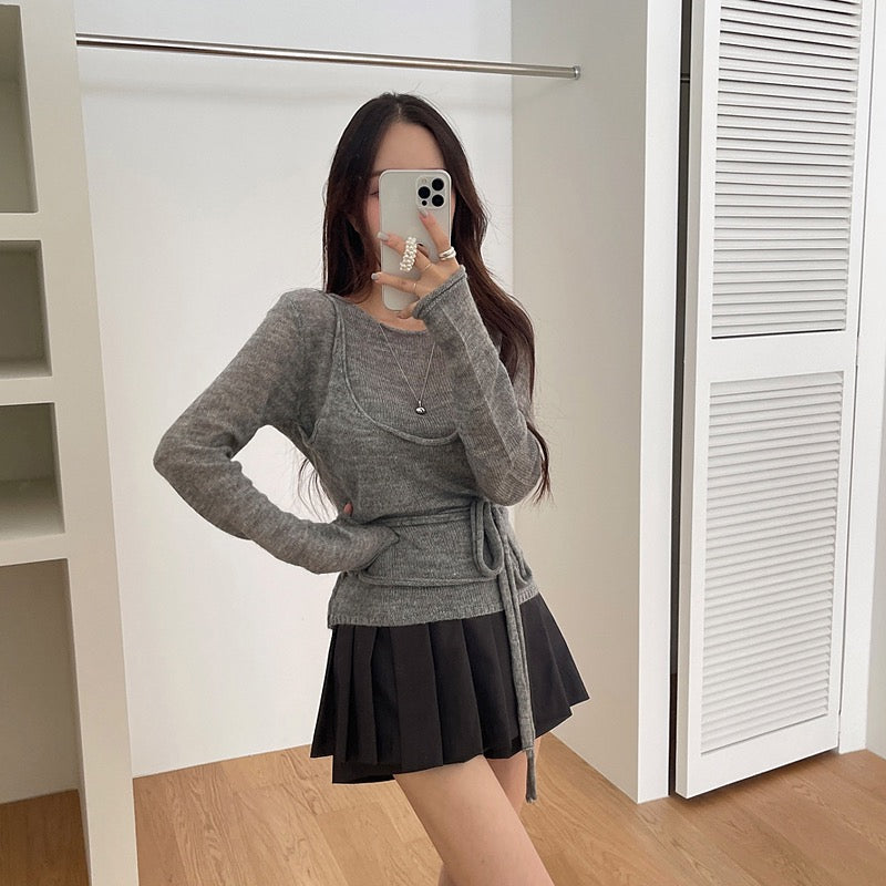 柔らかいニットセーター+ショートベストセット