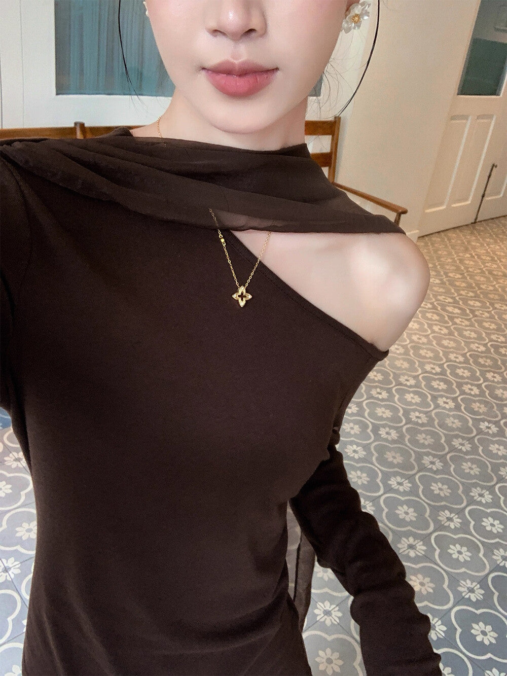 Elegant Asymmetrical Off-Shoulder Long Sleeve T-Shirt with Flowing Ribbon