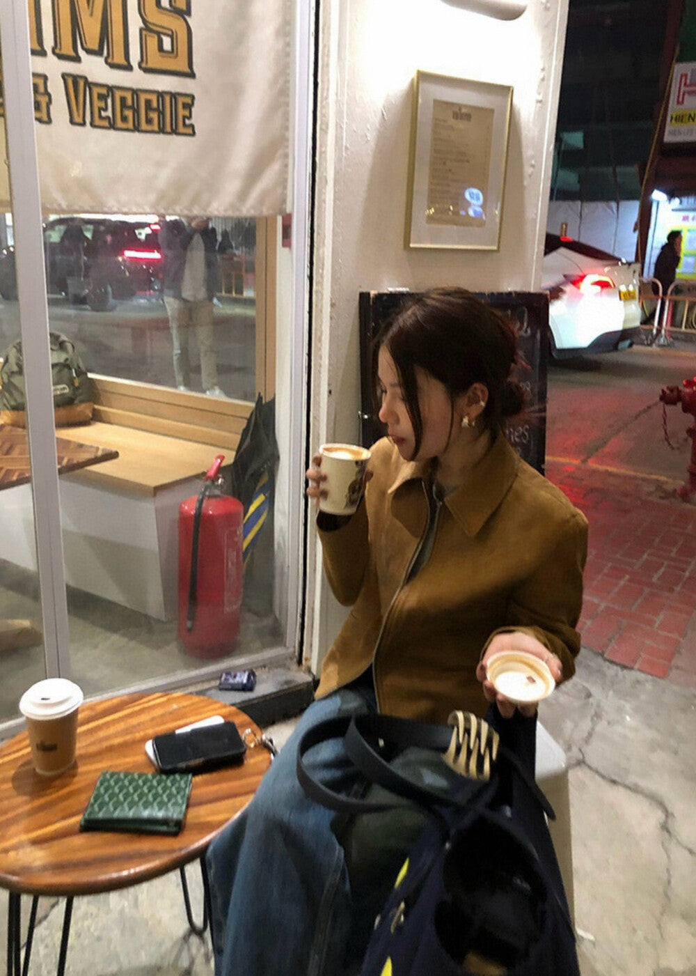 Notched Lapel Slim Fit Shoulder-Cut Short Jacket